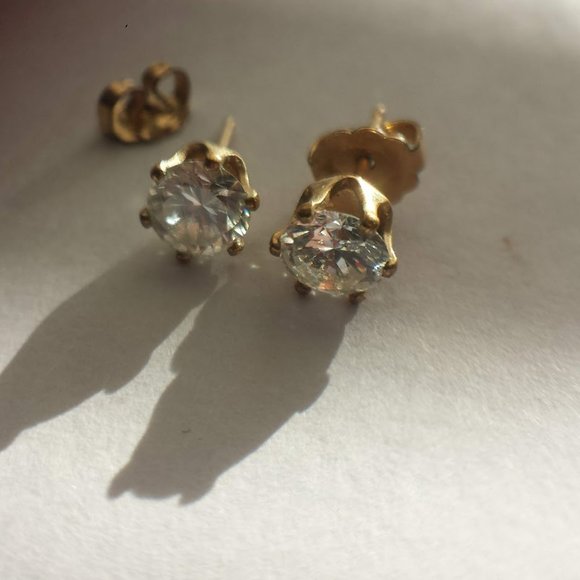 2 Carat CZ 14K Gold Stud Earrings - Picture 12 of 15